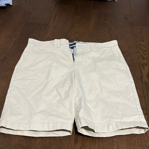 Tommy Hilfiger. Men’s, khaki shorts. Worn once.